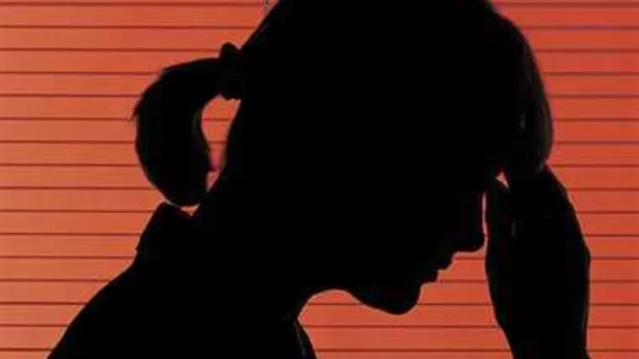 महिलाओं के यौन उत्पीड़न अधिनियम, 2013 के सख्त कार्यान्वयन को सुनिश्चित करने को कहा।