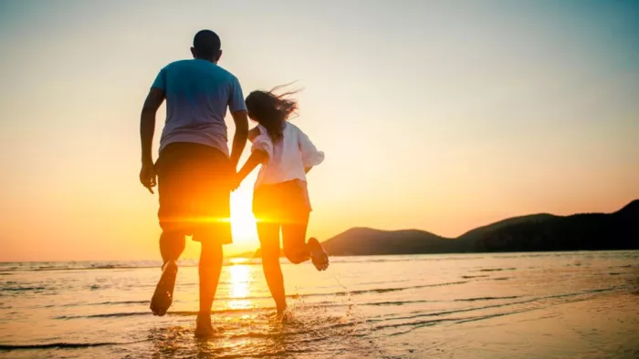 Relationship Goals: रिश्ते में प्यार और अपनापन बनाए रखने के लिए न करें ये गलतियां