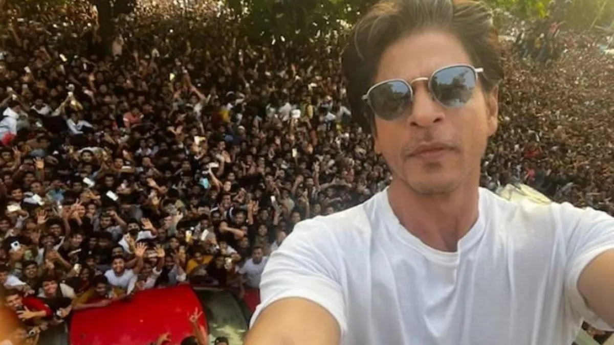 SRK gave such an idea to the fan to avoid father's scolding, you will be laughing, file photo via twitter