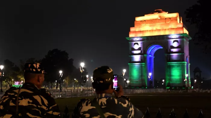 गणतंत्र दिवस परेड की तैयारियां लगभग पूरी हो गई है ऐसे में दिल्ली यातायात पुलिस ने एडवाइजरी जारी की है।