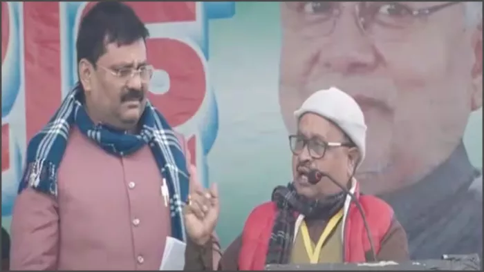 'हमें ज्यादा समझाओ मत...', JDU के फायरब्रांड MLA ने मंच से अध्यक्ष को हड़काया