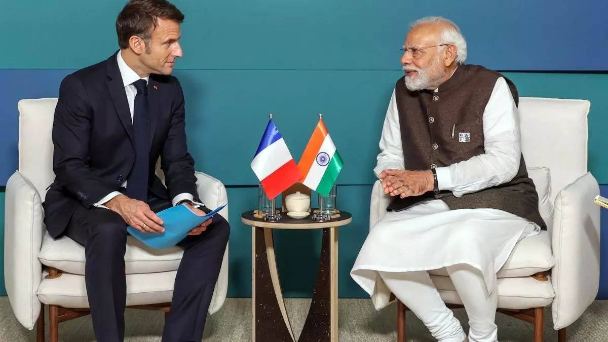 https://www.jagranimages.com/images/newimg/24012024/24_01_2024-macron_india_visit_23637081.jpg