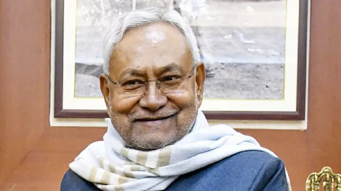 Nitish Kumar : नीतीश कुमार के 24 घंटे में तीन संकेत! क्या फिर बाजी पलटने जा रहे हैं मुख्यमंत्री?