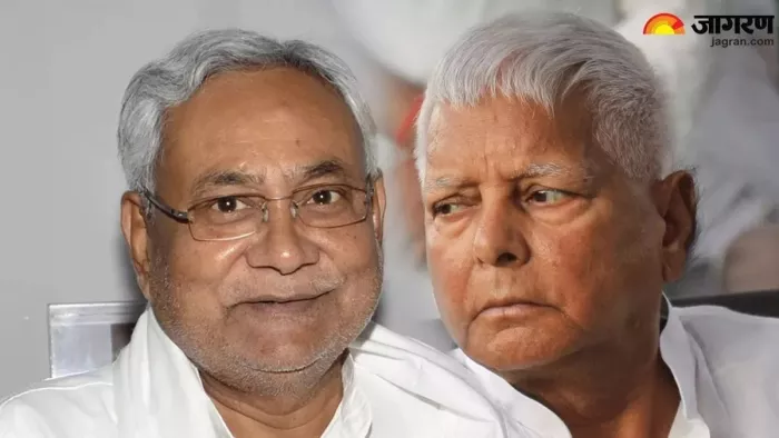 नीतीश कुमार ने कर्पूरी ठाकुर के बहाने लालू यादव पर साधा निशाना (जागरण)
