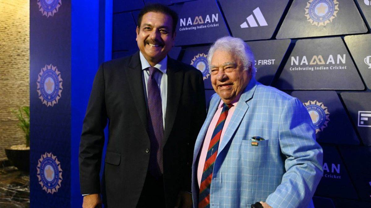 https://www.jagranimages.com/images/newimg/24012024/24_01_2024-ravi_shastri_career_best_moment_23637070.jpg