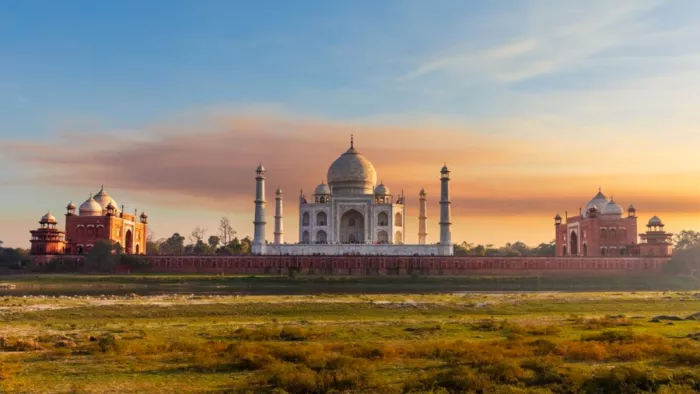 Republic Day 2024: रिपब्लिक डे लॉन्ग वीकेंड पर इन जगहों का बना सकते हैं प्लान