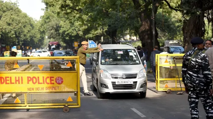 चुनाव ड्यूटी में शामिल सुरक्षाकर्मियों की सहायता के लिए ‘चुनाव मित्र’ व ‘साइबर सारथी’ एप लॉन्च। फाइल फोटो
