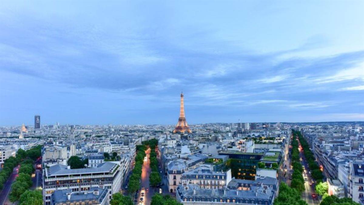 https://www.jagranimages.com/images/newimg/24012025/24_01_2025-france_23872107_1535496.jpg