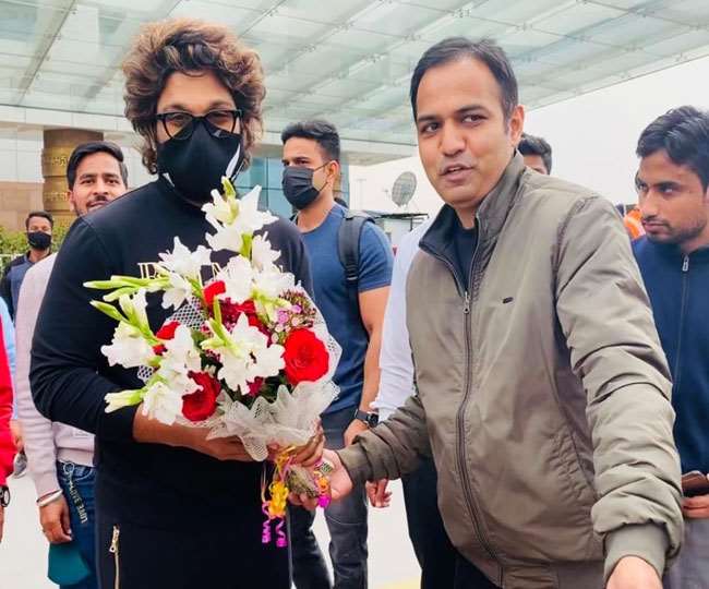 Tollywood Star Allu Arjun reached uttarakhand on Thursday