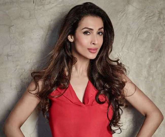 https://www.jagranimages.com/images/newimg/24022022/24_02_2022-malaika_arora_22494865.jpg