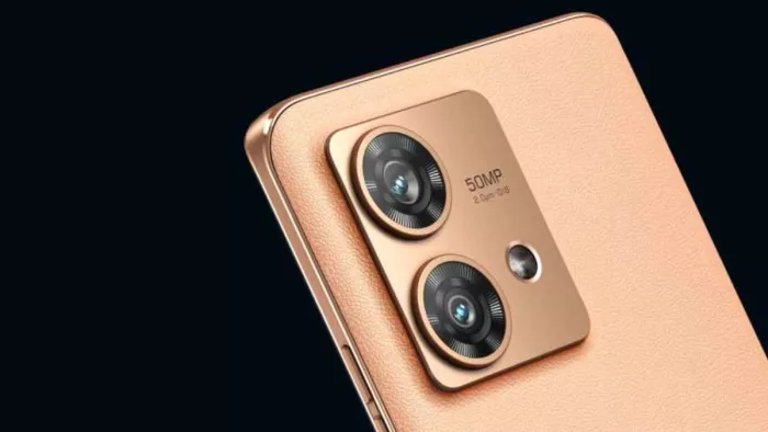 Motorola Edge 40 Neo पर अच्छा डिस्काउंट मिल रहा है।