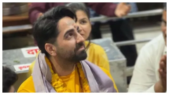 उज्जैन के महाकालेश्वर मंदिर में आयुष्मान खुराना. फोटो क्रेडिट- आयुष्मान खुराना इंस्टाग्राम