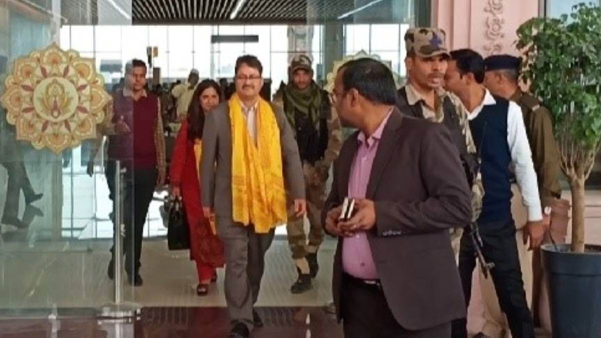 https://www.jagranimages.com/images/newimg/24022024/24_02_2024-nepal_foreign_minister_23660613.jpg