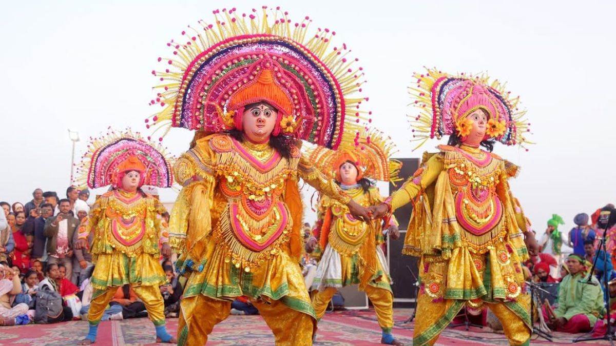 chhau dance a celebrated folk art of odisha west bengal and jharkhand recognized by unesco know the history in details