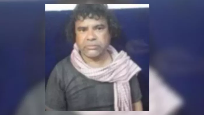 Delhi News: संगम स्नान कर पत्नी संग बनाया घूमने का वीडियो। फाइल फोटो