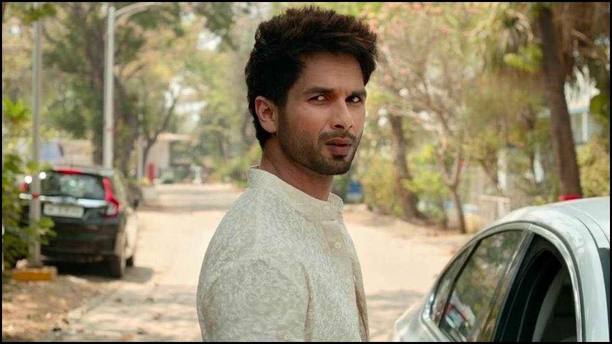 https://www.jagranimages.com/images/newimg/24022025/24_02_2025-shahid_kapoor_birthday_23889947.jpg