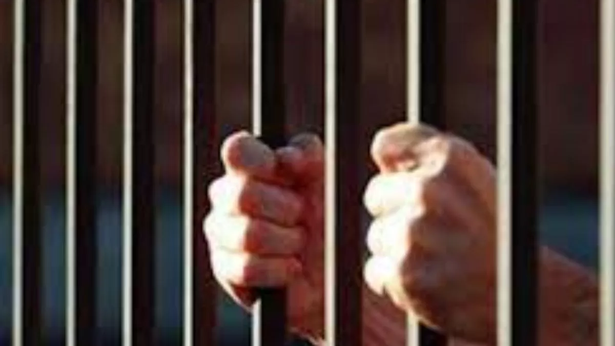 Bathinda: केंद्रीय जेल में तैनात आईआरबी के दो कांस्टेबल 620 ग्राम भुक्की समेत गिरफ्तार, जांच में जुटी पुलिस