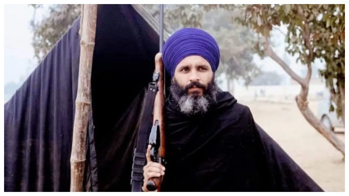 Punjab: अमृतपाल के गनमैन गोरखा बाबा के फोन से मिले खालिस्तान का झंडा और करंसी समेत कई दस्तावेज