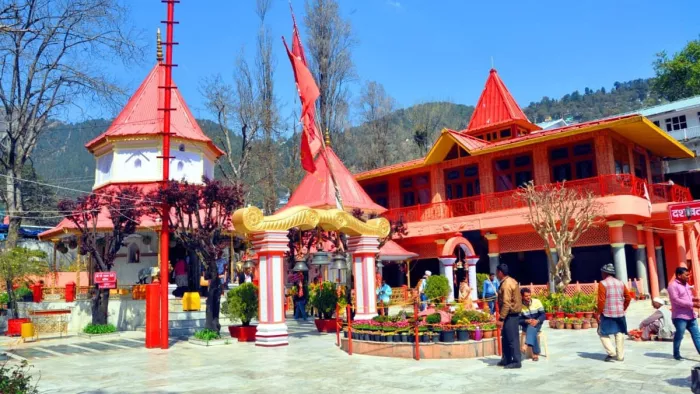 Chaitra Navratri 2023: मुंहमांगी मुराद पूरी करती है देवभूमि में विराजमान मां नयना देवी