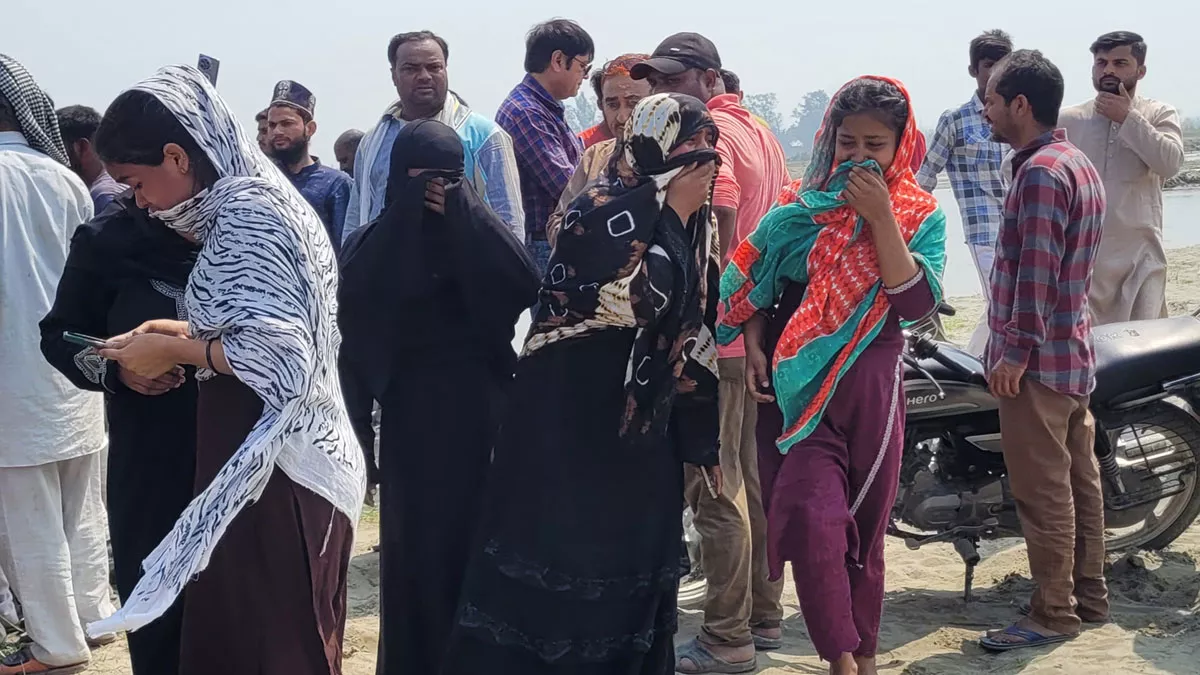 Uttarakhand News: दादी घास काटने लगी तो गौला नदी में नहाने गए चचेरे भाई-बहन डूबे, मौत; घर में कोहराम