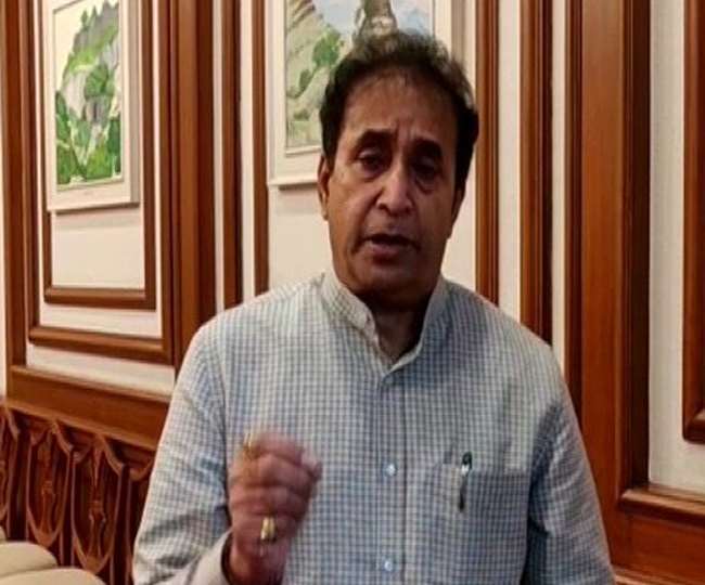 महाराष्ट्र के पूर्व गृह मंत्री अनिल देशमुख के खिलाफ CBI ने दर्ज की FIR