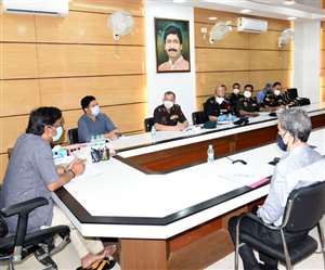 Jharkhand News Samachar, Lockdown in Jharkhand: सीएम हेमंत सोरेन ने सेना के उच्&zwj;च अधिकारियों के साथ बैठक की।