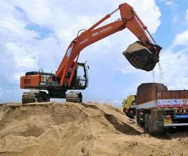 पंजाब में रात 7:30 से सुबह 5 बजे तक खनन पर पाबंदी, सीएम ने दिए सख्ती बरतने के निर्देश