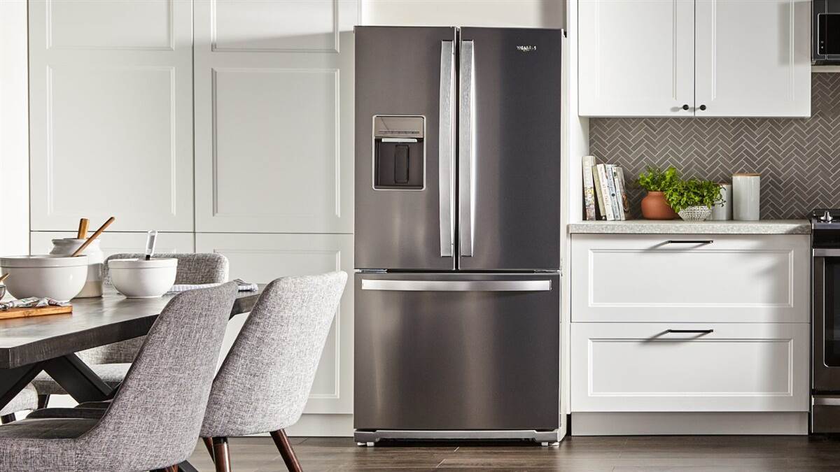 https://www.jagranimages.com/images/newimg/24042024/24_04_2024-best_refrigerator_for_large_families-feature_image_23703628.jpg