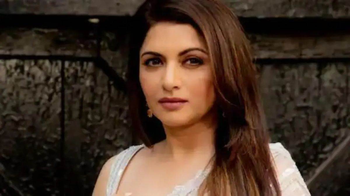 https://www.jagranimages.com/images/newimg/24042025/24_04_2025-bhagyashree_23925025.jpg