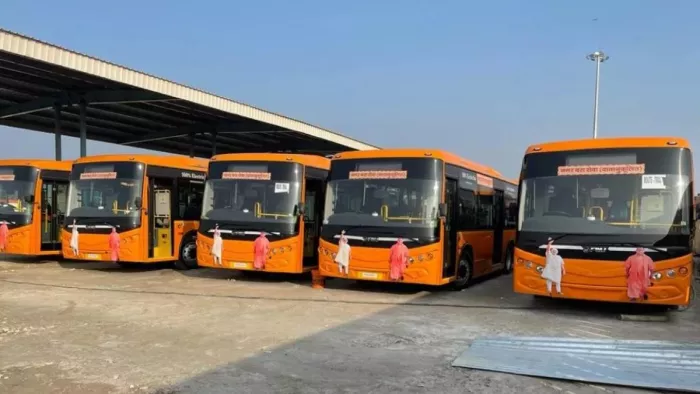 प्रयागराज से फिर शुरू हुई अटल बस सेवा। जागरण