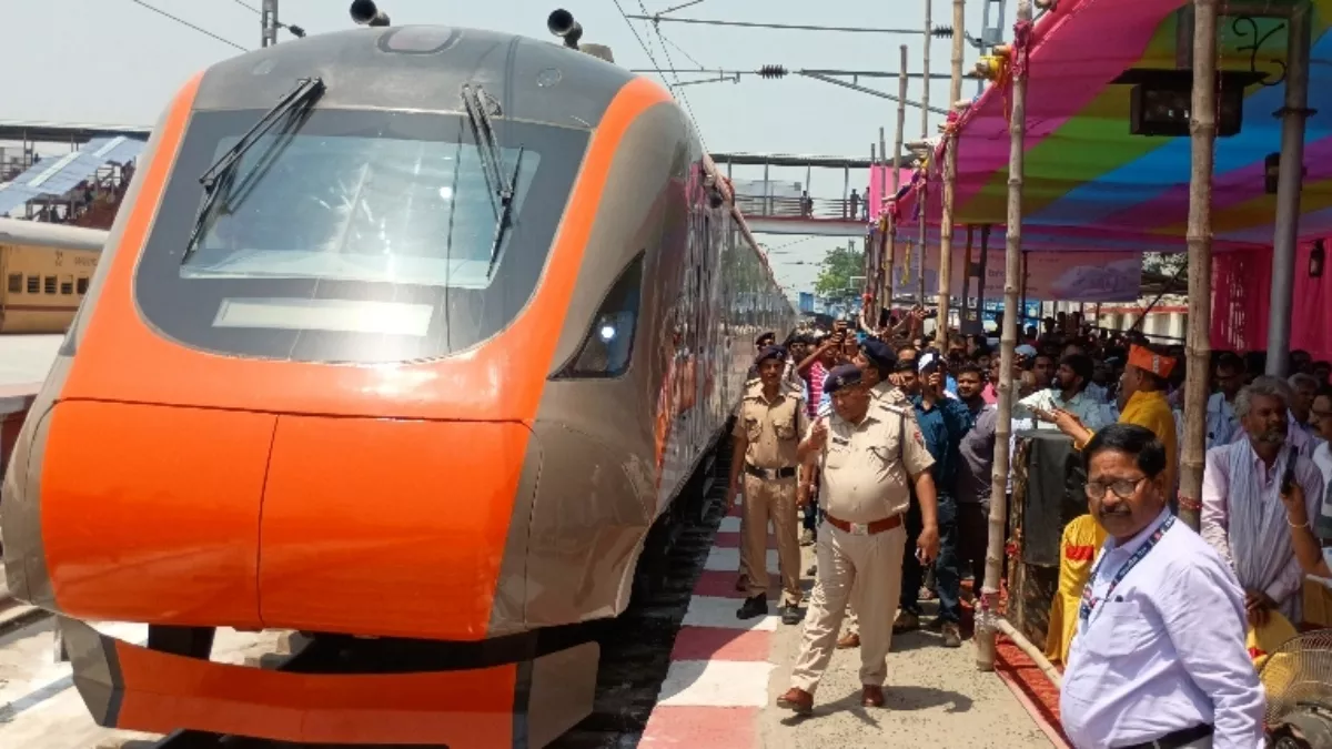 Bihar Rapid Train: बिहार को मिली पहली नमो भारत रैपिड ट्रेन, इस रूट को करेगी कवर; पढ़ें डिटेल