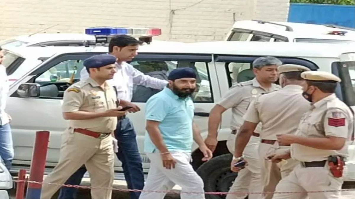 Tajinder Pal Singh Bagga: हाई कोर्ट ने पंजाब पुलिस की याचिका पर दिल्ली पुलिस, दिल्ली सरकार और बग्गा को नोटिस जारी कर मांगा जवाब