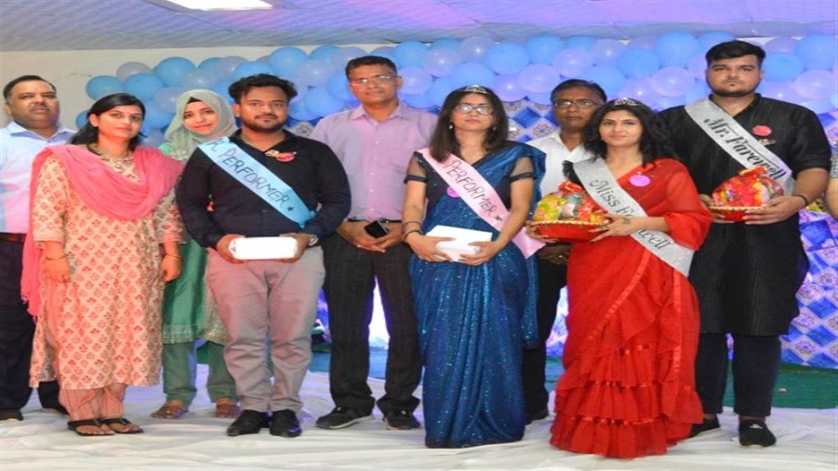 मंगलायतन विश्वविद्यालय में विजेता व अभिषेक बने मिस और मिस्टर फेयरवेल