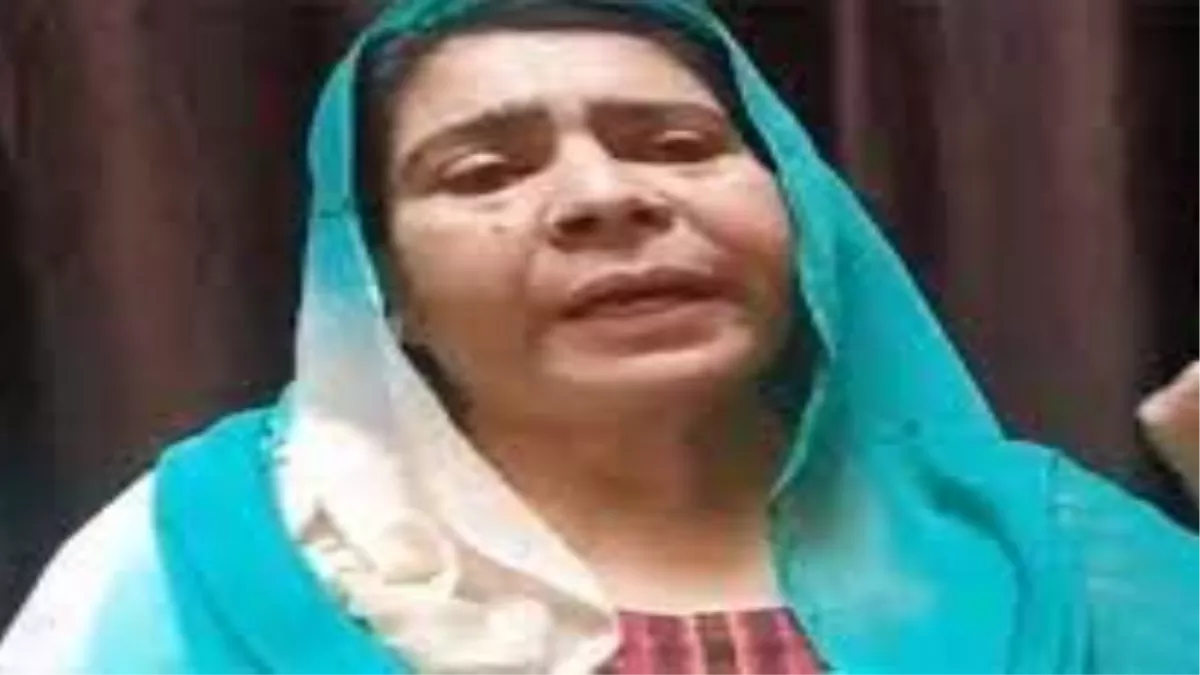Gyanvapi Masjid प्रकरण पर बयान देने वाली रुबीना खानम को मिल रही धमकी, महिला आयोग से मांगी सुरक्षा