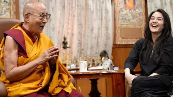 Preity Zinta met Dalai Lama in Dharamshala, Instagram