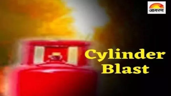Bihar News : भागलपुर के स्कूल में सिलेंडर ब्लास्ट, खाना बनाते समय हुआ हादसा (सांकेतिक तस्वीर)