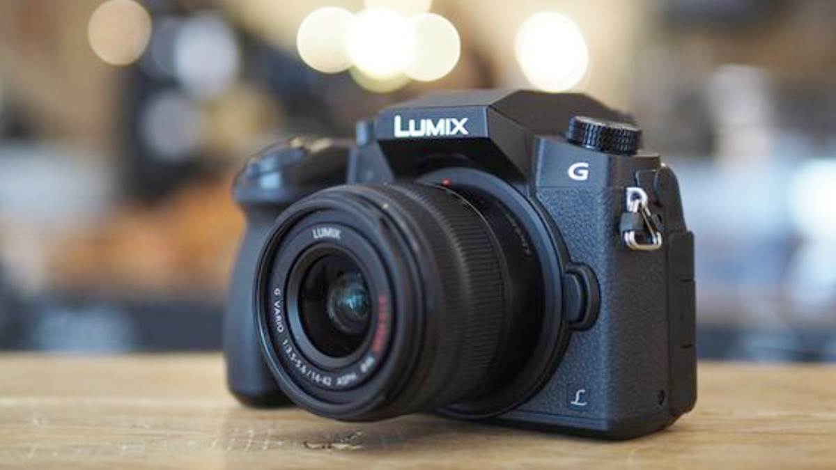 ₹40000 से शुरू है पैनासोनिक Mirrorless Camera की कीमत! प्रोटोग्राफी और वीडियोग्राफी के लिए हैं सबसे बेस्ट कैमरा