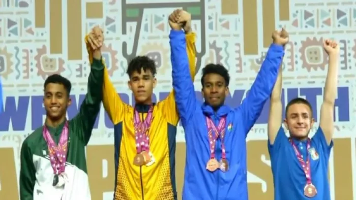 बाबूलाल ने यूथ वर्ल्ड वेटलिफ्टिंग आंतरराष्ट्रीय प्रतियोगिता में भारत के लिए दो कांस्य पदक जीता