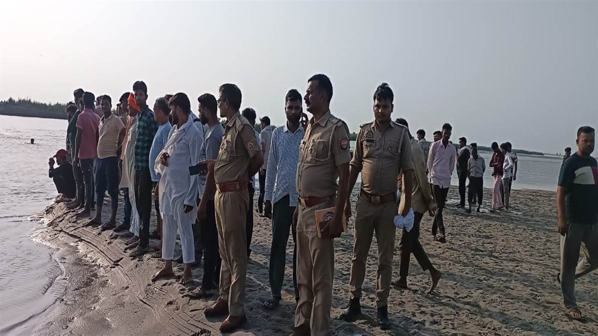 two teenagers drown in ganga river in bijnor district