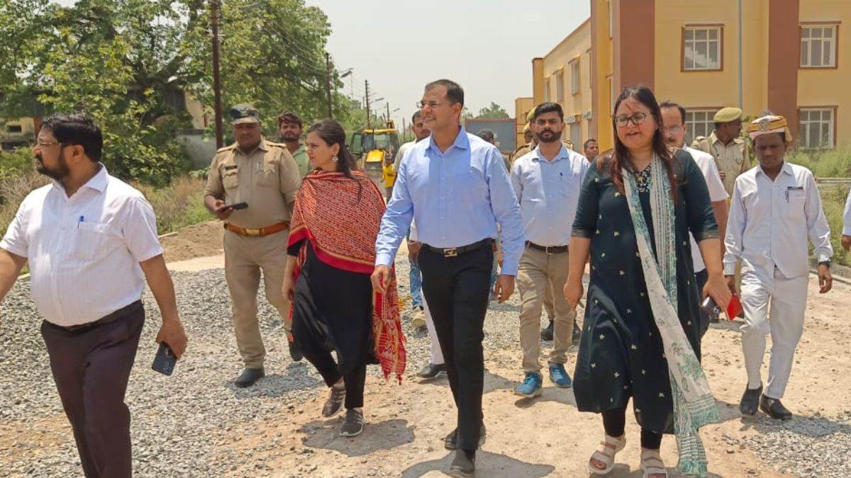 https://www.jagranimages.com/images/newimg/24052025/24_05_2025-gonda_news_23945598.jpg