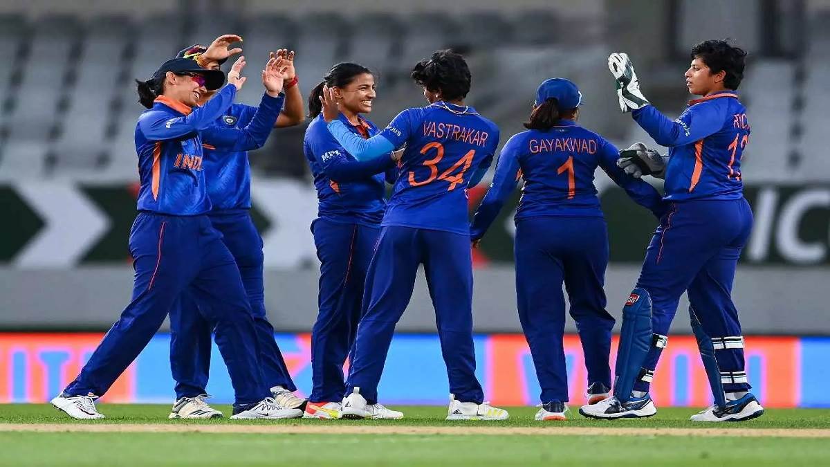 भारतीय महिला क्रिकेट टीम की खिलाड़ी (एपी फोटो)