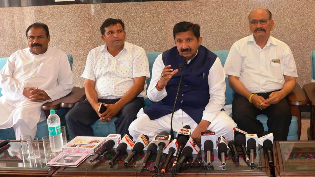 himachal pradesh deputy cm mukesh agnihotri sends strong message to drug mafia