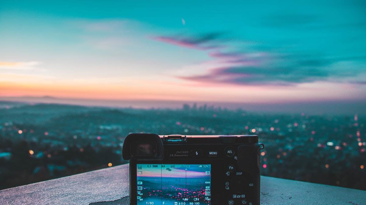DSLR Camera Price: सभी को पछाड़कर खूब सुर्खियां बटोरते हैं ये 10 डीएसएलआर कैमरा, देख लें प्राइस डिटेल
