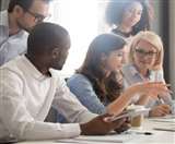 कारपोरेट वर्ल्ड में 60 फीसद प्राब्लम कम्युनिकेशन गैप की वजह से होती है।