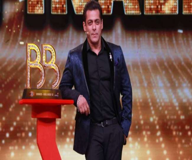 Bigg Boss15 Not Salman Khan or Siddharth Shukla on OTT but karan Johar will  host the show