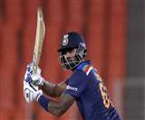 टीम इंडिया के मध्यक्रम के बल्लेबाज सूर्यकुमार यादव (एपी फोटो)