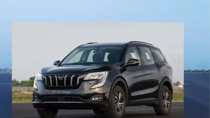 mahindra XUV700 मिड़ साइज एसयूवी में सबसे अधिक बिकने वाली सेगमेंट बन गई है।