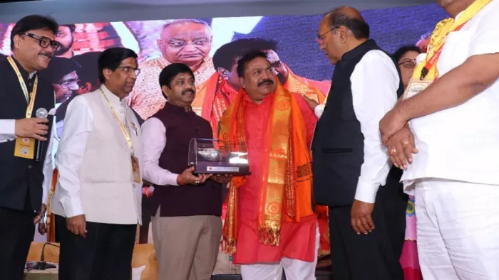 Nand Gopal Gupta Nandi: अंतराष्ट्रीय वैश्य महाम्मेलन के राष्ट्रीय अधिवेशन में पहुंचे कैबिनेट मंत्री नंदगोपाल नंदी, जागरण