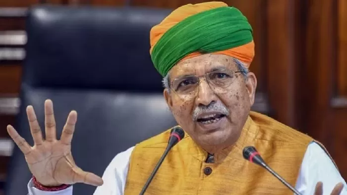 Parliament Monsoon Session विपक्ष का सदन में हंगामा जारी।