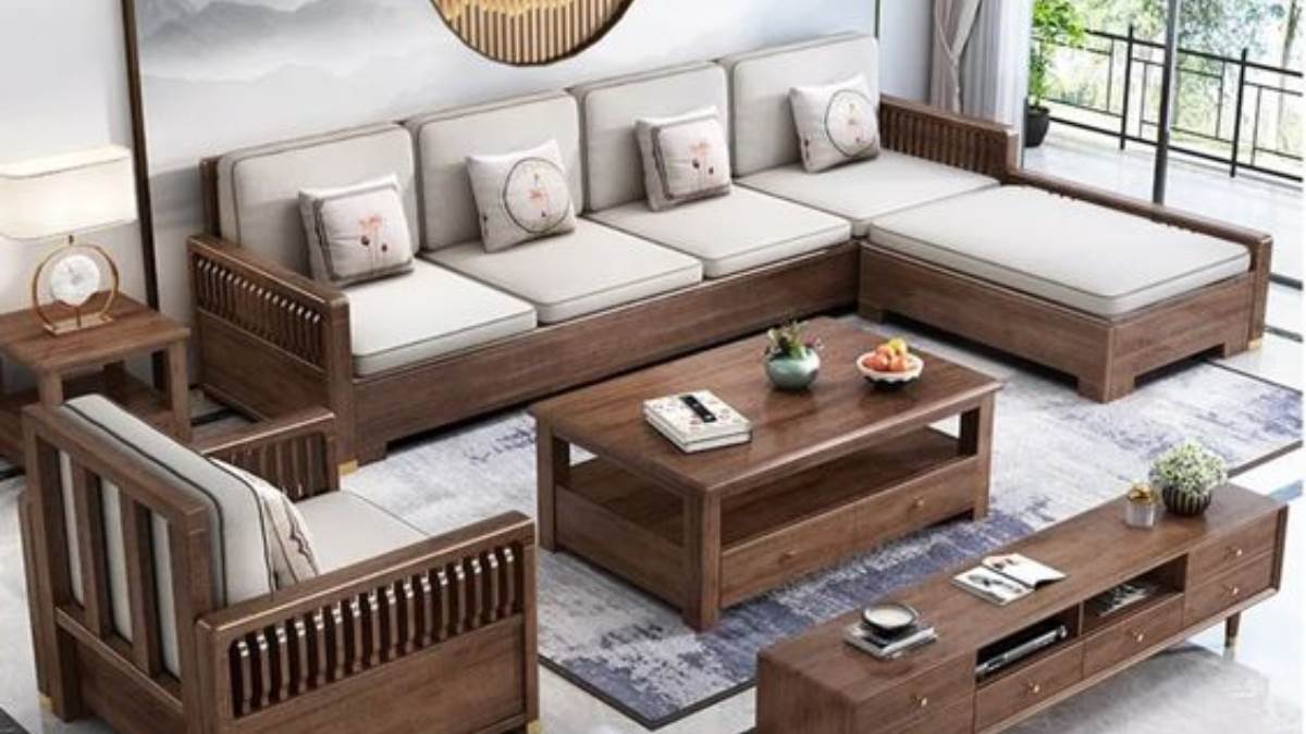 https://www.jagranimages.com/images/newimg/24072024/24_07_2024-amazon_sale_2024_on_best_wooden_sofa_set__23764698.jpg